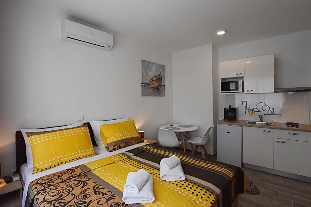 Apartamento Roko & Borna Self Check - In Zadar Exterior foto