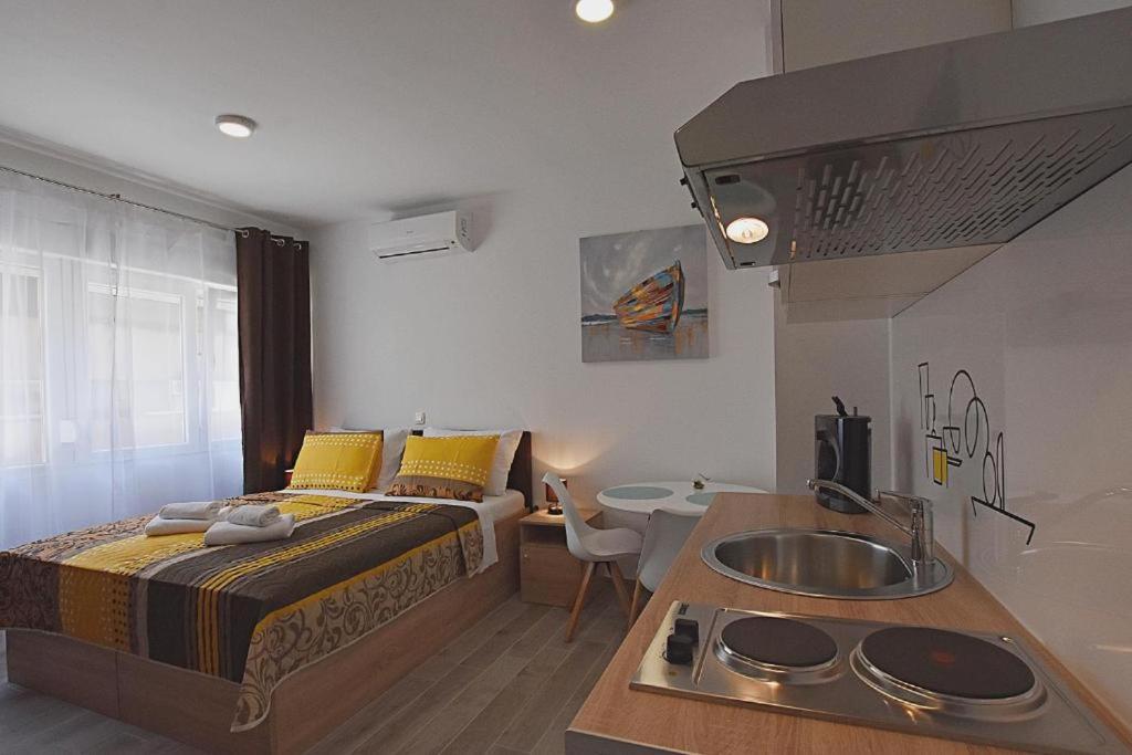 Apartamento Roko & Borna Self Check - In Zadar Exterior foto